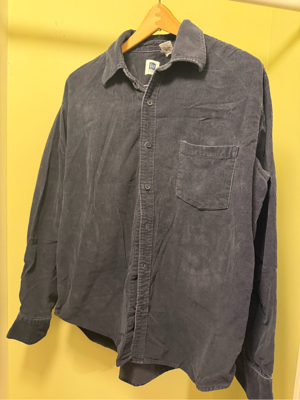 GAP Men's Corduroy Button-Up Shirt - Navy